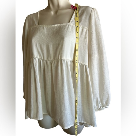 Altar'd State cream color women's top size L - Picture 2 of 5